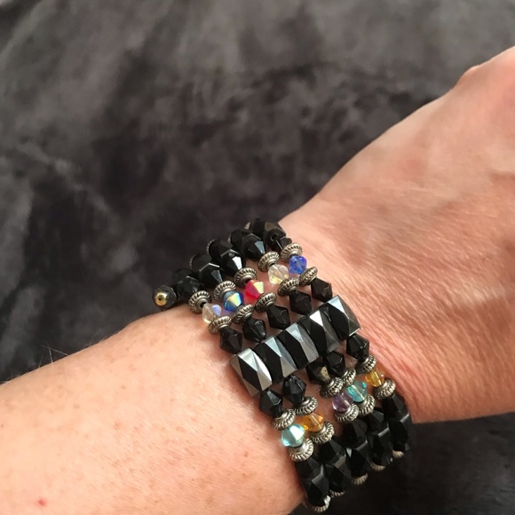 Magnetic necklace/ bracelet with beautiful beads - Picture 5 of 12